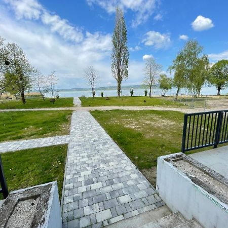 Siesta Apartman Balatonberény Exterior foto